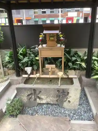 日蓮宗瑞光山久遠寺の手水舎