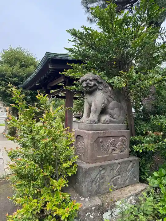 鷺宮八幡神社の{uncategorized: "未分類", other: "その他", undefined: "問題あり", building: "その他建物", grave: "お墓", sacred_gate: "鳥居", guardian: "狛犬", statue: "像", buddha: "仏像", history: "歴史", nature: "自然", garden: "庭園", animal: "動物", pagoda: "塔", temizu: "手水舎", mountain_gate: "山門・神門", sanctuary: "本殿・本堂", subordinate: "末社・摂社", art: "芸術", scenery: "景色", jizo: "地蔵", ema: "絵馬", goshuin: "御朱印", omikuji: "おみくじ", items: "授与品その他", amulet: "お守り", goshuincho: "御朱印帳", eats: "食事", festival: "お祭り", votive_dance: "神楽", shichigosan: "七五三参", wedding: "結婚式", experience: "体験その他", initially: "初詣", around: "周辺", anti_infection: "感染症対策"}