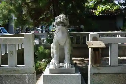 賣布神社の狛犬