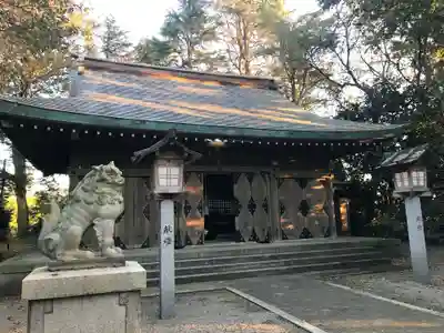 高岡市護国神社の本殿・本堂