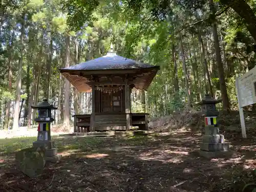 新山観音堂(岩手県)