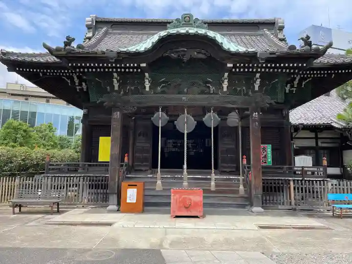 海雲寺の本殿・本堂