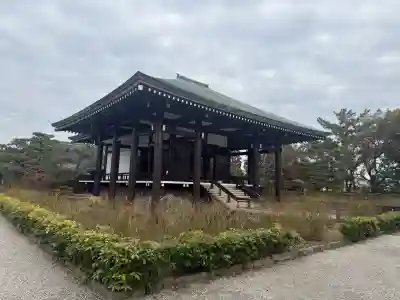 中宮寺の{uncategorized: "未分類", other: "その他", undefined: "問題あり", building: "その他建物", grave: "お墓", sacred_gate: "鳥居", guardian: "狛犬", statue: "像", buddha: "仏像", history: "歴史", nature: "自然", garden: "庭園", animal: "動物", pagoda: "塔", temizu: "手水舎", mountain_gate: "山門・神門", sanctuary: "本殿・本堂", subordinate: "末社・摂社", art: "芸術", scenery: "景色", jizo: "地蔵", ema: "絵馬", goshuin: "御朱印", omikuji: "おみくじ", items: "授与品その他", amulet: "お守り", goshuincho: "御朱印帳", eats: "食事", festival: "お祭り", votive_dance: "神楽", shichigosan: "七五三参", wedding: "結婚式", experience: "体験その他", initially: "初詣", around: "周辺", anti_infection: "感染症対策"}