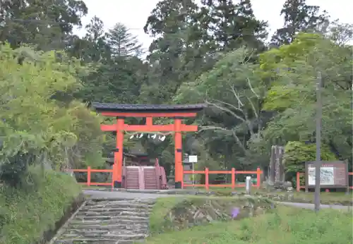 丹生都比売神社の鳥居