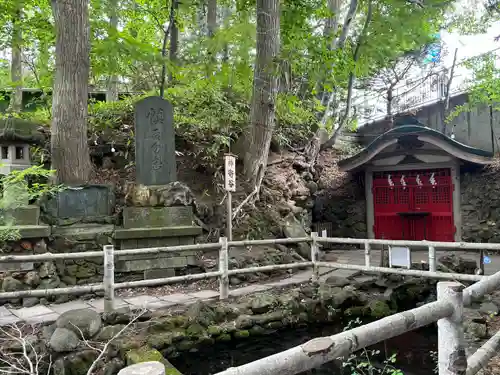 白石神社の末社・摂社