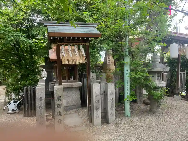 堀越神社の{uncategorized: "未分類", other: "その他", undefined: "問題あり", building: "その他建物", grave: "お墓", sacred_gate: "鳥居", guardian: "狛犬", statue: "像", buddha: "仏像", history: "歴史", nature: "自然", garden: "庭園", animal: "動物", pagoda: "塔", temizu: "手水舎", mountain_gate: "山門・神門", sanctuary: "本殿・本堂", subordinate: "末社・摂社", art: "芸術", scenery: "景色", jizo: "地蔵", ema: "絵馬", goshuin: "御朱印", omikuji: "おみくじ", items: "授与品その他", amulet: "お守り", goshuincho: "御朱印帳", eats: "食事", festival: "お祭り", votive_dance: "神楽", shichigosan: "七五三参", wedding: "結婚式", experience: "体験その他", initially: "初詣", around: "周辺", anti_infection: "感染症対策"}