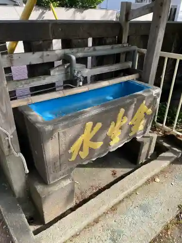 神明宮の{uncategorized: "未分類", other: "その他", undefined: "問題あり", building: "その他建物", grave: "お墓", sacred_gate: "鳥居", guardian: "狛犬", statue: "像", buddha: "仏像", history: "歴史", nature: "自然", garden: "庭園", animal: "動物", pagoda: "塔", temizu: "手水舎", mountain_gate: "山門・神門", sanctuary: "本殿・本堂", subordinate: "末社・摂社", art: "芸術", scenery: "景色", jizo: "地蔵", ema: "絵馬", goshuin: "御朱印", omikuji: "おみくじ", items: "授与品その他", amulet: "お守り", goshuincho: "御朱印帳", eats: "食事", festival: "お祭り", votive_dance: "神楽", shichigosan: "七五三参", wedding: "結婚式", experience: "体験その他", initially: "初詣", around: "周辺", anti_infection: "感染症対策"}