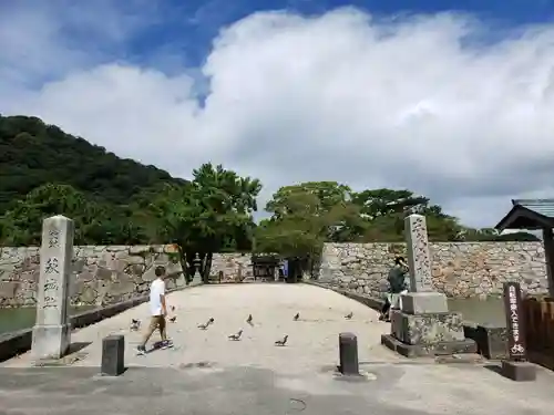 志都岐山神社の建物その他