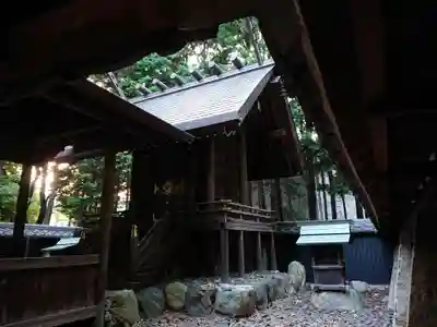 六所社(如意申町)の本殿・本堂