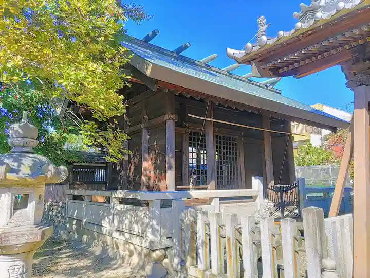 訓原神社の本殿・本堂