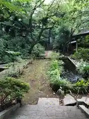 伊勢山皇大神宮の庭園