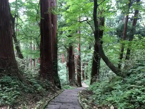 出羽神社(出羽三山神社)～三神合祭殿～(山形県)