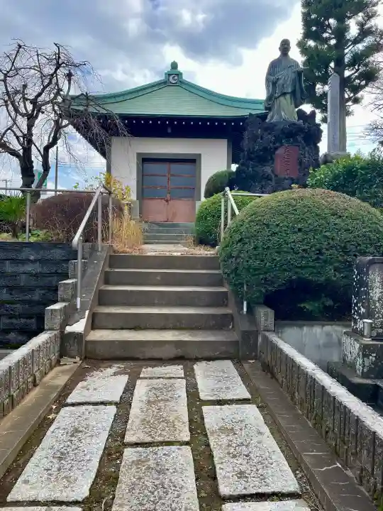 廣龍寺の{uncategorized: "未分類", other: "その他", undefined: "問題あり", building: "その他建物", grave: "お墓", sacred_gate: "鳥居", guardian: "狛犬", statue: "像", buddha: "仏像", history: "歴史", nature: "自然", garden: "庭園", animal: "動物", pagoda: "塔", temizu: "手水舎", mountain_gate: "山門・神門", sanctuary: "本殿・本堂", subordinate: "末社・摂社", art: "芸術", scenery: "景色", jizo: "地蔵", ema: "絵馬", goshuin: "御朱印", omikuji: "おみくじ", items: "授与品その他", amulet: "お守り", goshuincho: "御朱印帳", eats: "食事", festival: "お祭り", votive_dance: "神楽", shichigosan: "七五三参", wedding: "結婚式", experience: "体験その他", initially: "初詣", around: "周辺", anti_infection: "感染症対策"}