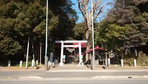 小林鳥見神社の鳥居