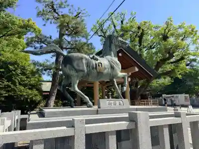 大鳥大社の{uncategorized: "未分類", other: "その他", undefined: "問題あり", building: "その他建物", grave: "お墓", sacred_gate: "鳥居", guardian: "狛犬", statue: "像", buddha: "仏像", history: "歴史", nature: "自然", garden: "庭園", animal: "動物", pagoda: "塔", temizu: "手水舎", mountain_gate: "山門・神門", sanctuary: "本殿・本堂", subordinate: "末社・摂社", art: "芸術", scenery: "景色", jizo: "地蔵", ema: "絵馬", goshuin: "御朱印", omikuji: "おみくじ", items: "授与品その他", amulet: "お守り", goshuincho: "御朱印帳", eats: "食事", festival: "お祭り", votive_dance: "神楽", shichigosan: "七五三参", wedding: "結婚式", experience: "体験その他", initially: "初詣", around: "周辺", anti_infection: "感染症対策"}