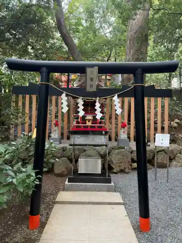 來宮神社の{uncategorized: "未分類", other: "その他", undefined: "問題あり", building: "その他建物", grave: "お墓", sacred_gate: "鳥居", guardian: "狛犬", statue: "像", buddha: "仏像", history: "歴史", nature: "自然", garden: "庭園", animal: "動物", pagoda: "塔", temizu: "手水舎", mountain_gate: "山門・神門", sanctuary: "本殿・本堂", subordinate: "末社・摂社", art: "芸術", scenery: "景色", jizo: "地蔵", ema: "絵馬", goshuin: "御朱印", omikuji: "おみくじ", items: "授与品その他", amulet: "お守り", goshuincho: "御朱印帳", eats: "食事", festival: "お祭り", votive_dance: "神楽", shichigosan: "七五三参", wedding: "結婚式", experience: "体験その他", initially: "初詣", around: "周辺", anti_infection: "感染症対策"}