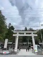 諏訪大社の鳥居