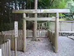 神明神社の建物その他