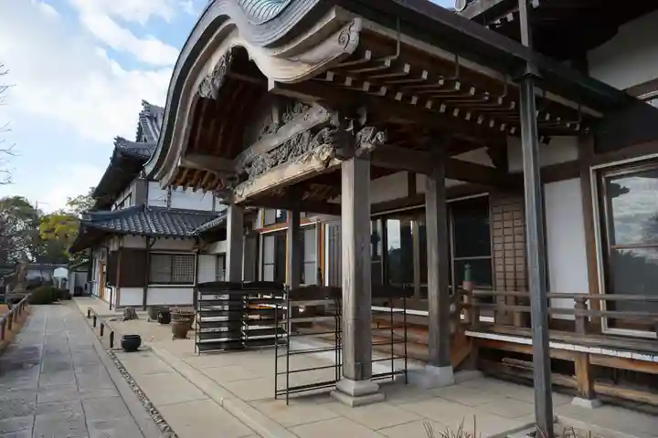 月照寺の本殿・本堂