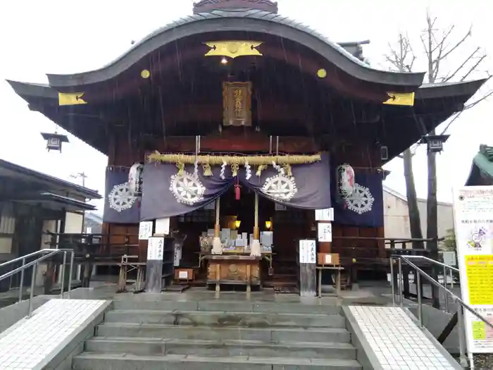 杉杜白髭神社の本殿