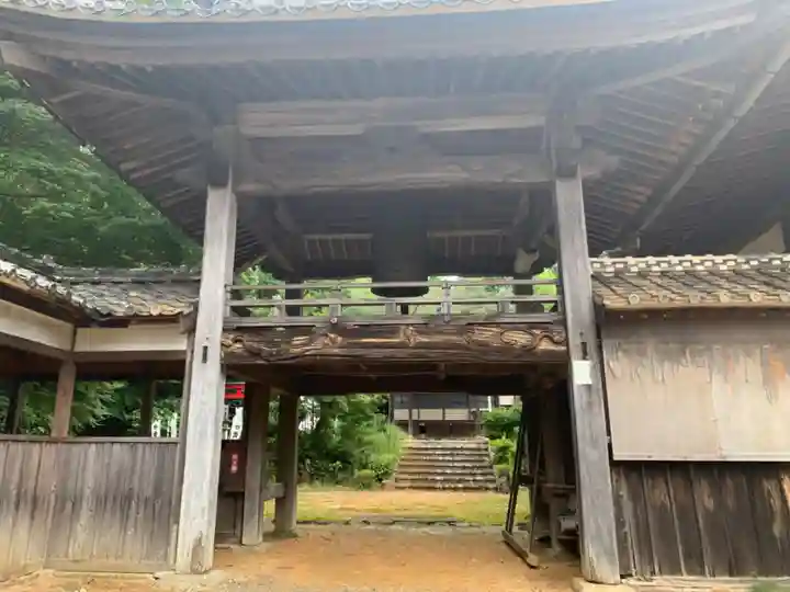 長泉寺の山門・神門