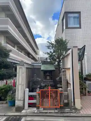 石井稲荷大明神・徳萬龍神(京都府)