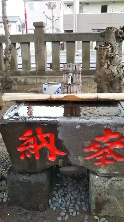 白幡神社の手水舎