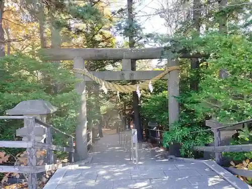 白石神社の鳥居