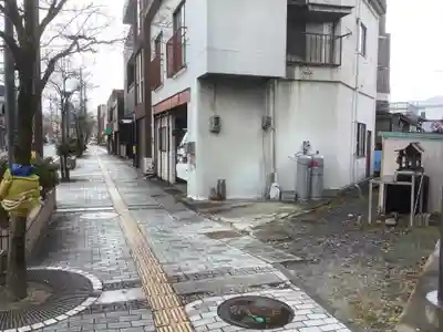 不明社(末広町)の周辺