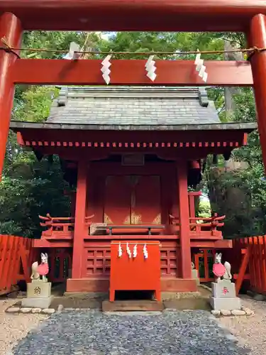 鶴岡八幡宮の末社