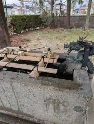 鼬幣稲荷神社の手水舎