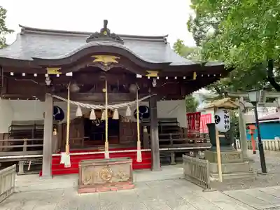草加神社の本殿・本堂