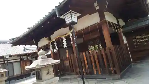 六請神社の本殿・本堂