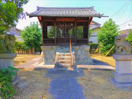 神明社（鷲尾）の本殿