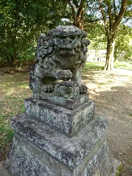 青葉神社の狛犬