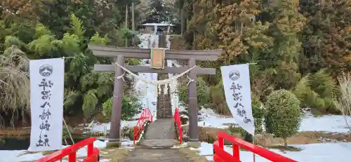 坪沼八幡神社の鳥居