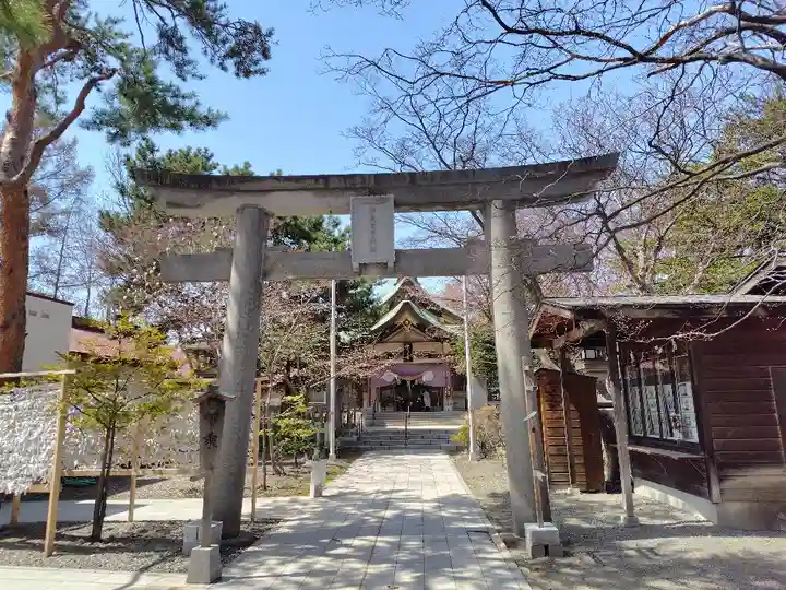 彌彦神社 (伊夜日子神社)(北海道)