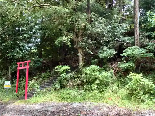 有東神社の建物その他