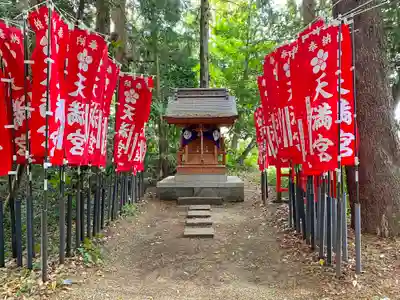 阿伎留神社の末社・摂社