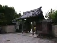 普門寺の山門・神門