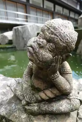 頂法寺(六角堂)の像