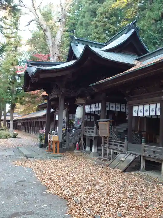 手長神社の本殿・本堂