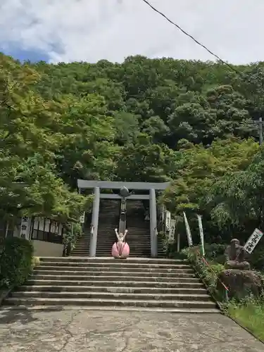 桃太郎神社（栗栖）の鳥居