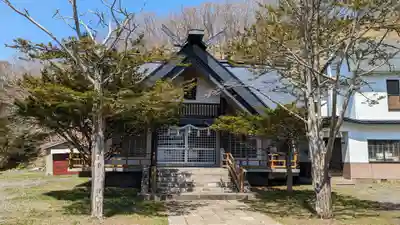 昆布森神社の本殿・本堂