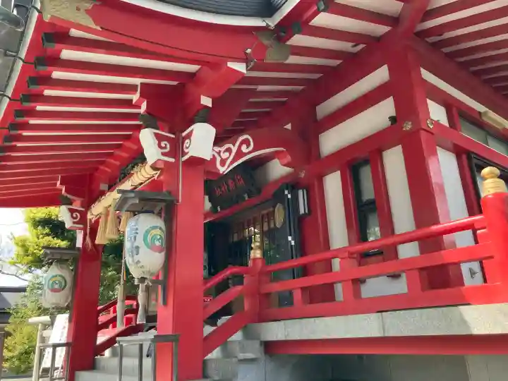 当代島稲荷神社の{uncategorized: "未分類", other: "その他", undefined: "問題あり", building: "その他建物", grave: "お墓", sacred_gate: "鳥居", guardian: "狛犬", statue: "像", buddha: "仏像", history: "歴史", nature: "自然", garden: "庭園", animal: "動物", pagoda: "塔", temizu: "手水舎", mountain_gate: "山門・神門", sanctuary: "本殿・本堂", subordinate: "末社・摂社", art: "芸術", scenery: "景色", jizo: "地蔵", ema: "絵馬", goshuin: "御朱印", omikuji: "おみくじ", items: "授与品その他", amulet: "お守り", goshuincho: "御朱印帳", eats: "食事", festival: "お祭り", votive_dance: "神楽", shichigosan: "七五三参", wedding: "結婚式", experience: "体験その他", initially: "初詣", around: "周辺", anti_infection: "感染症対策"}