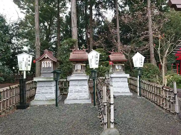 亀ケ池八幡宮の末社・摂社