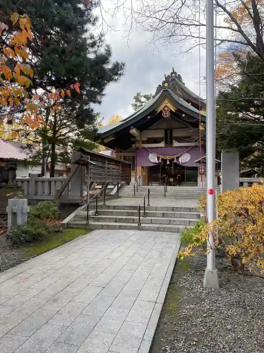 彌彦神社 (伊夜日子神社)の本殿・本堂