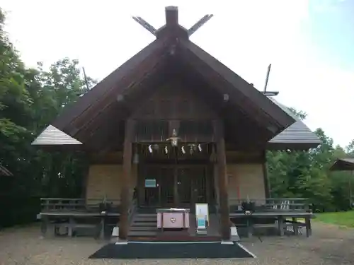 端野神社の本殿