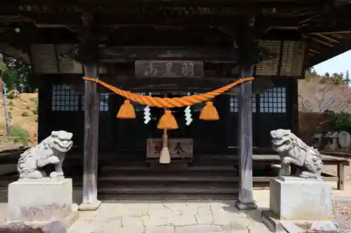 長屋神社の狛犬