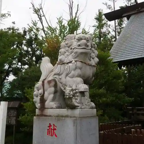 鷲神社の狛犬